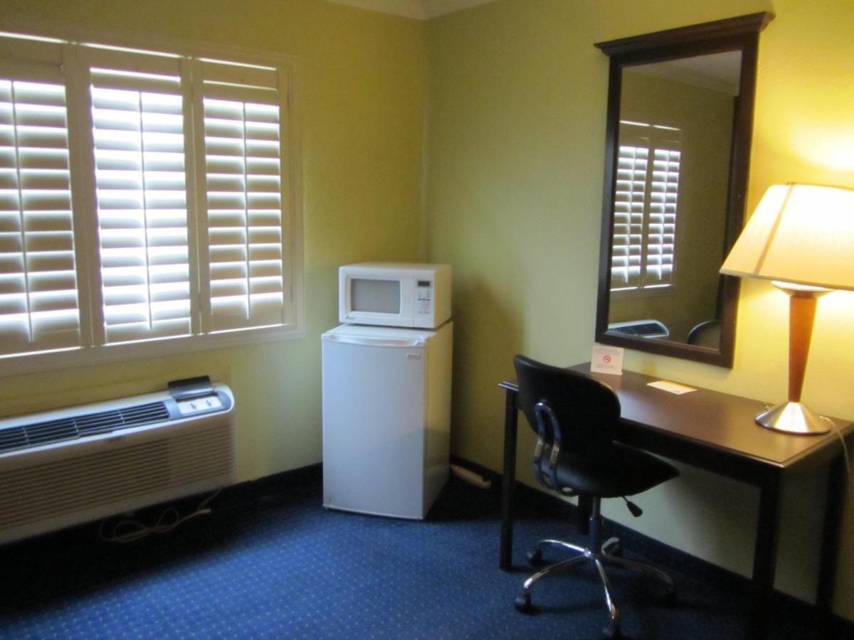Travelodge By Wyndham Odessa Luaran gambar